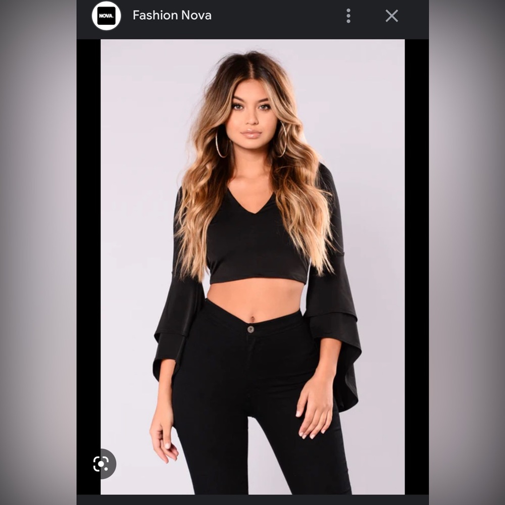 Fashion Nova Black Long Sleeve Crop Top